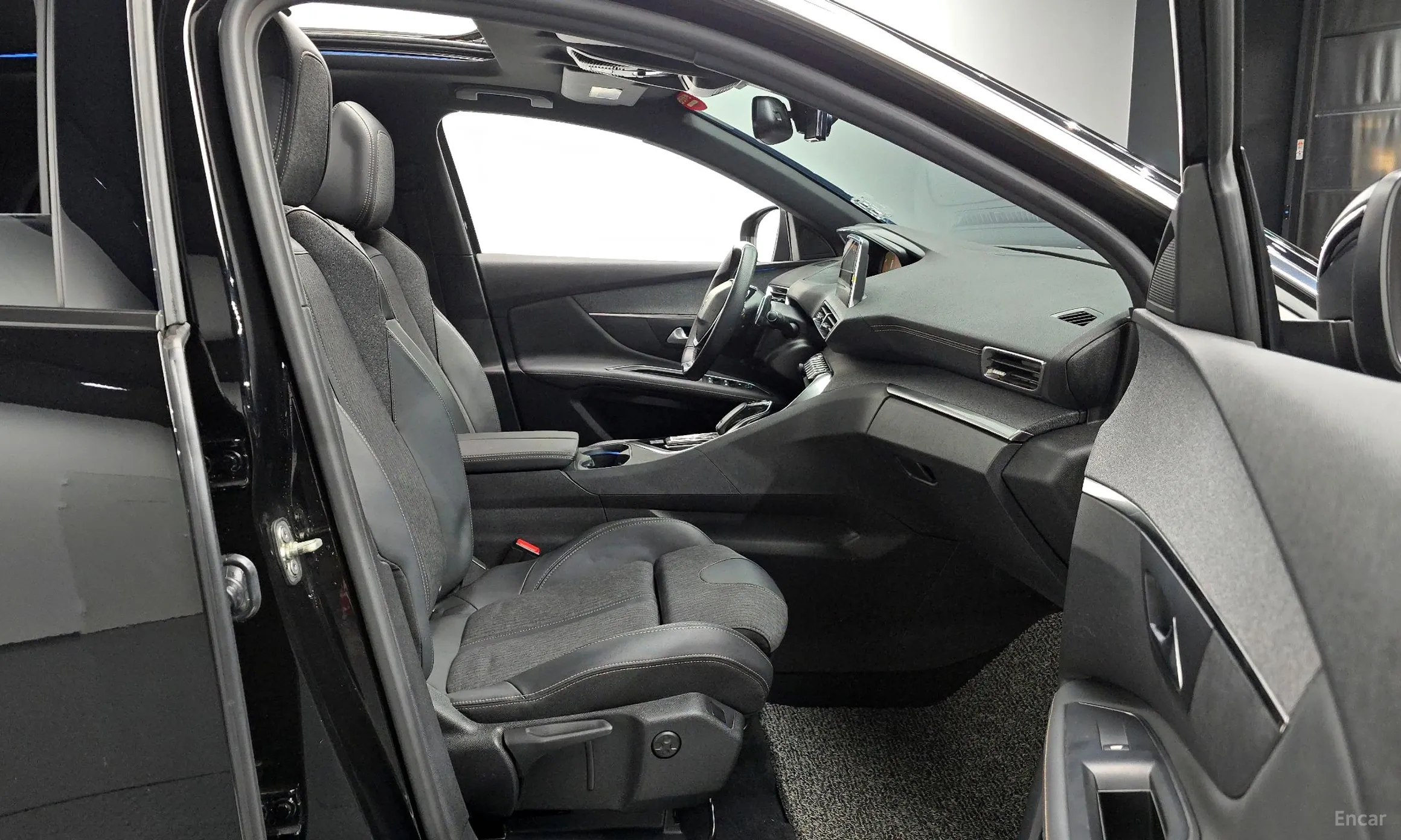 Peugeot 3008 2nd generation превью 11