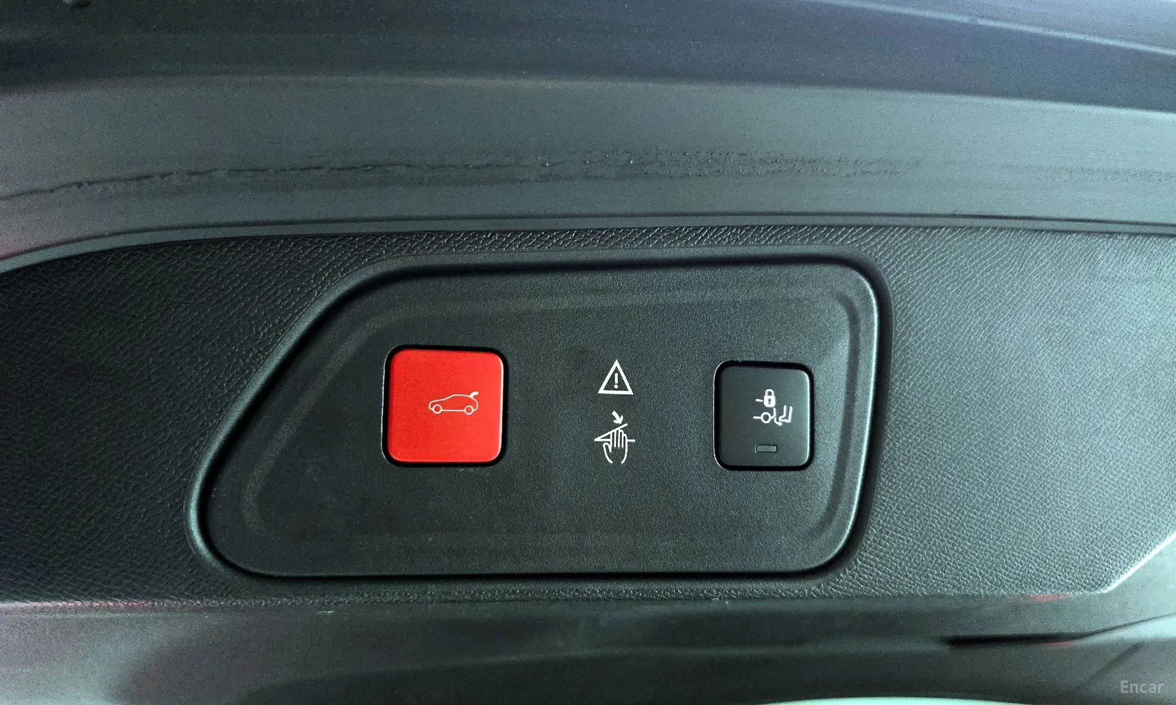 Peugeot 3008 2nd generation превью 20