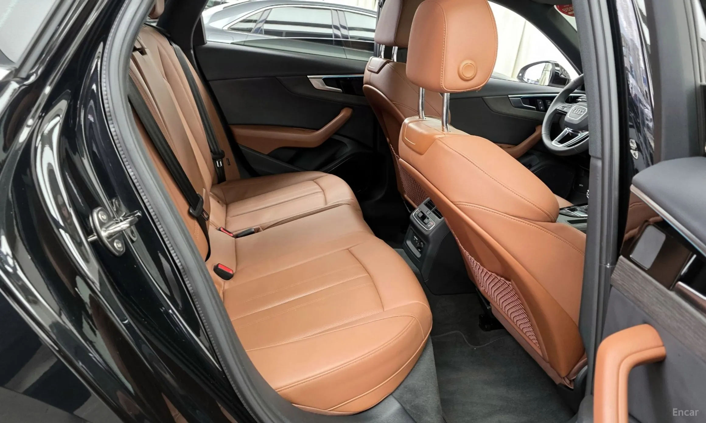 Audi A4 (B9) превью 12