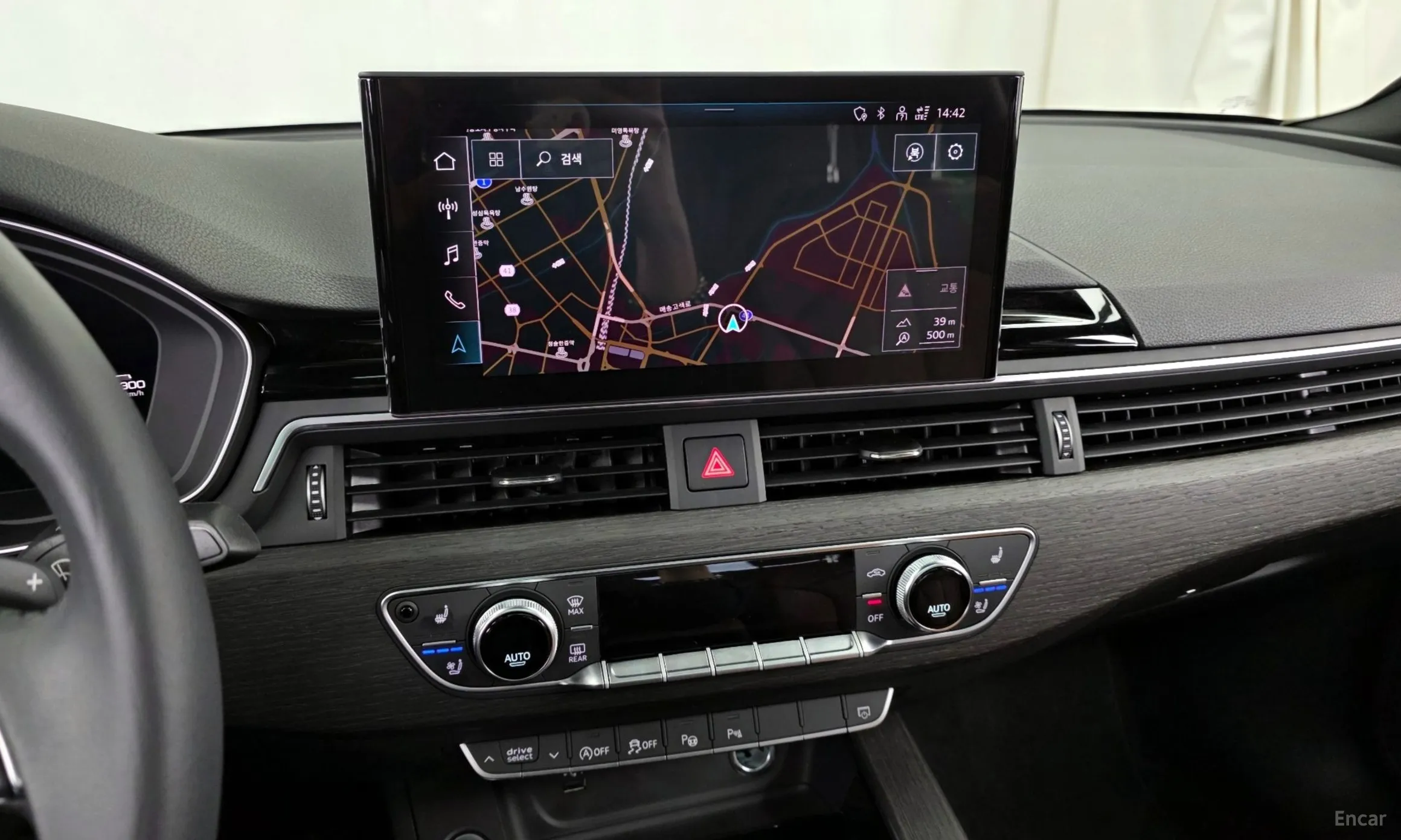 Audi A4 (B9) превью 15