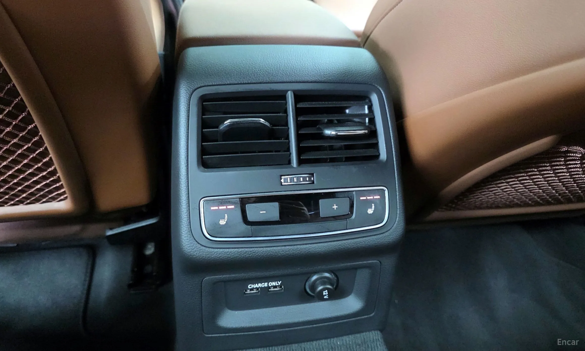 Audi A4 (B9) превью 18