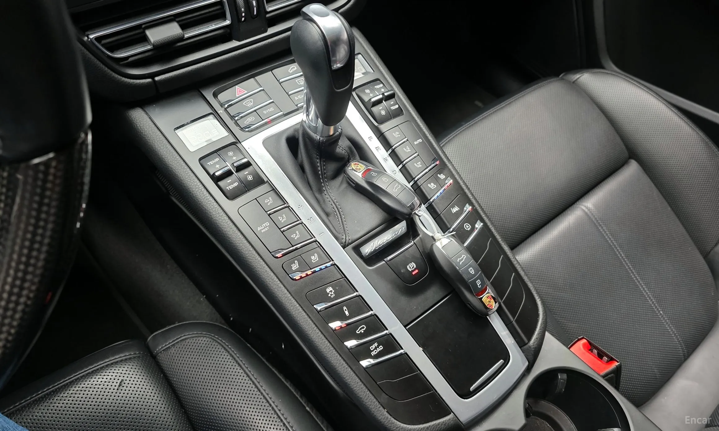 Porsche Macan превью 9