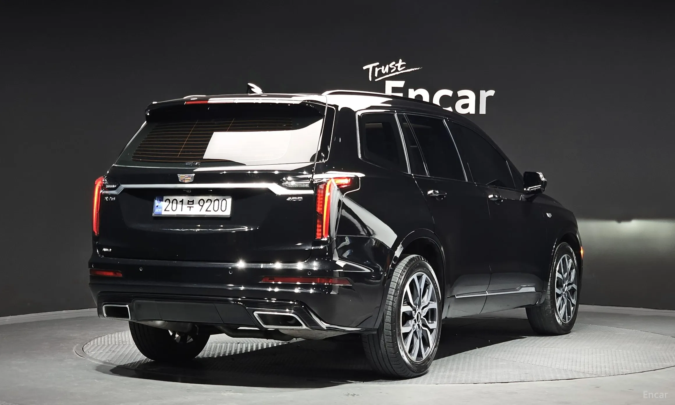Cadillac XT6