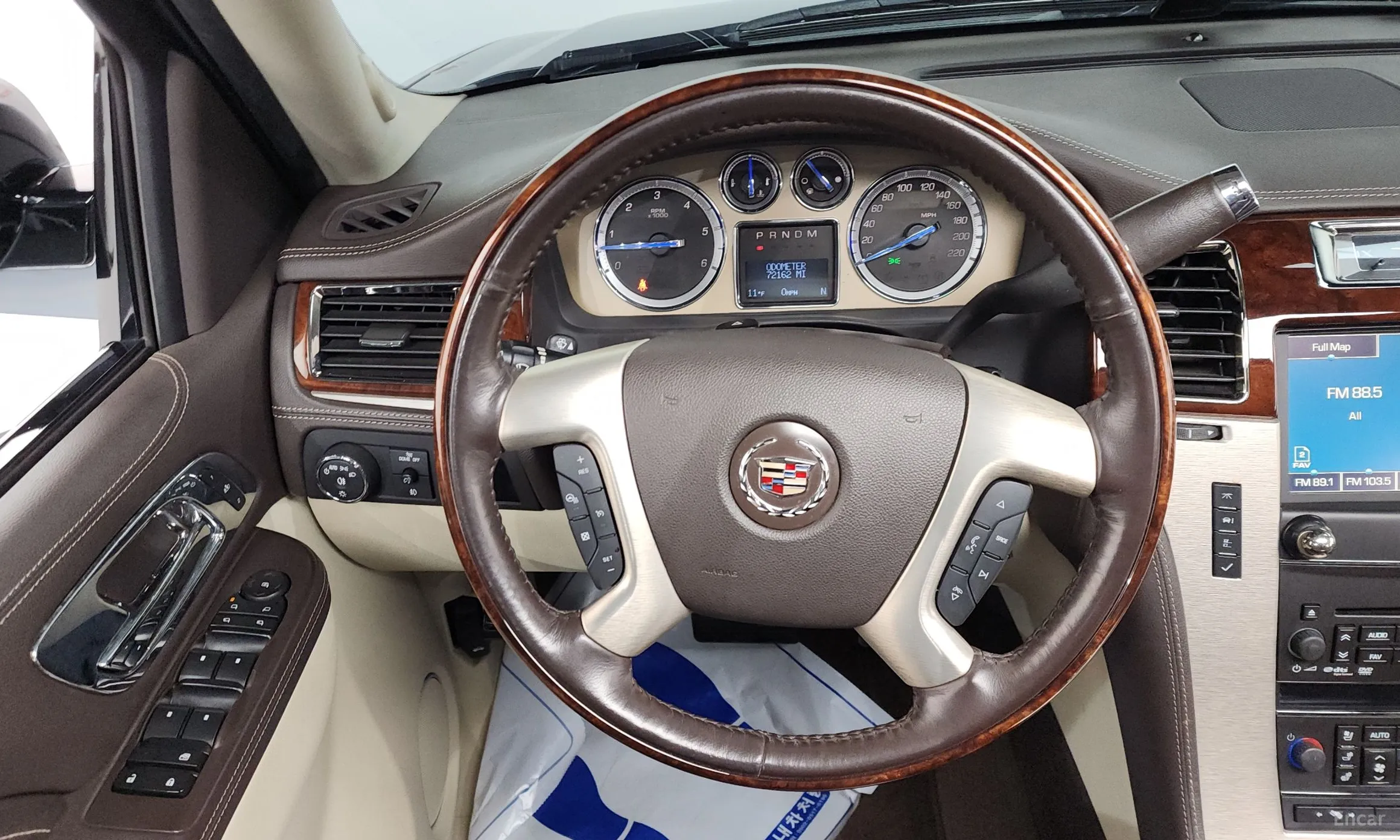 Cadillac Escalade превью 13