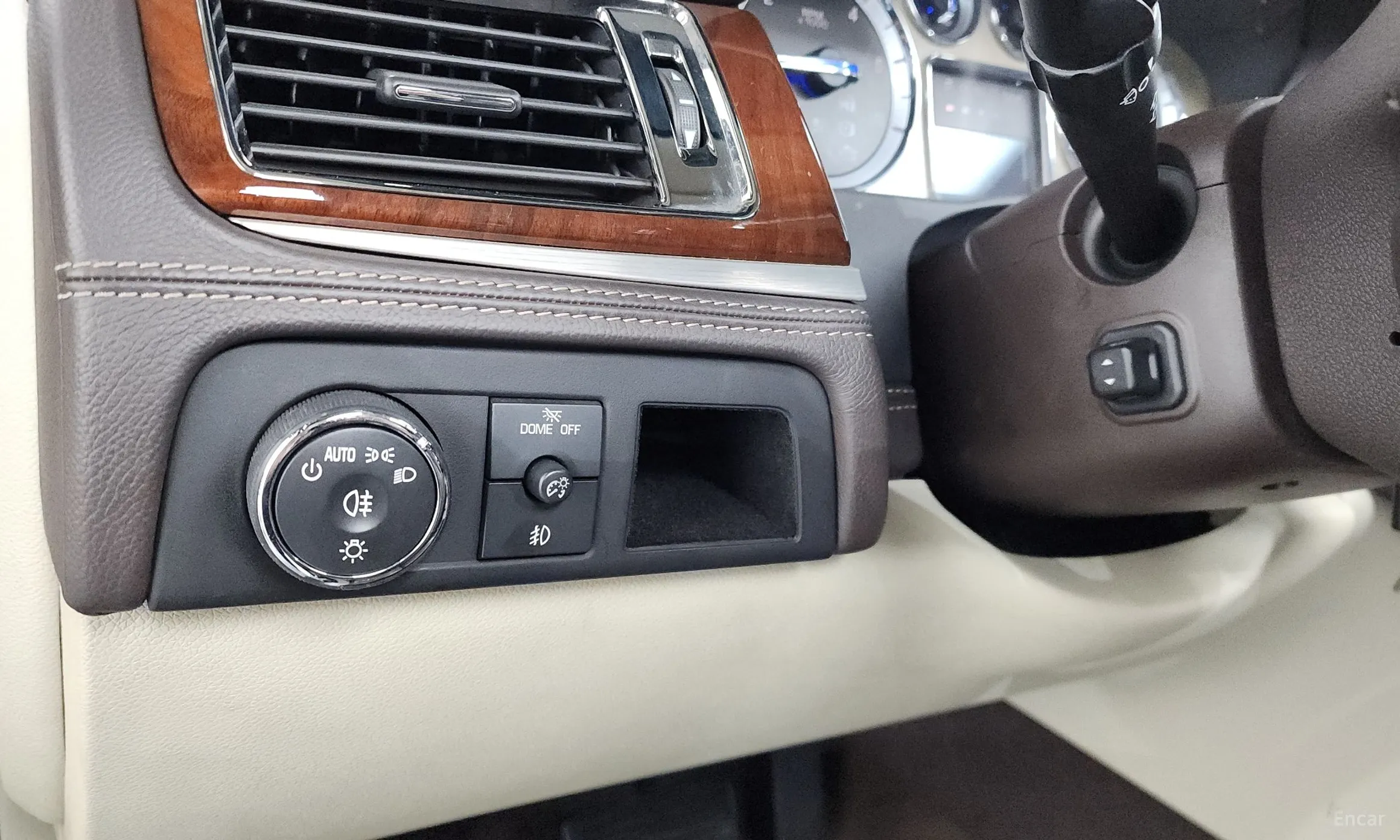 Cadillac Escalade превью 14