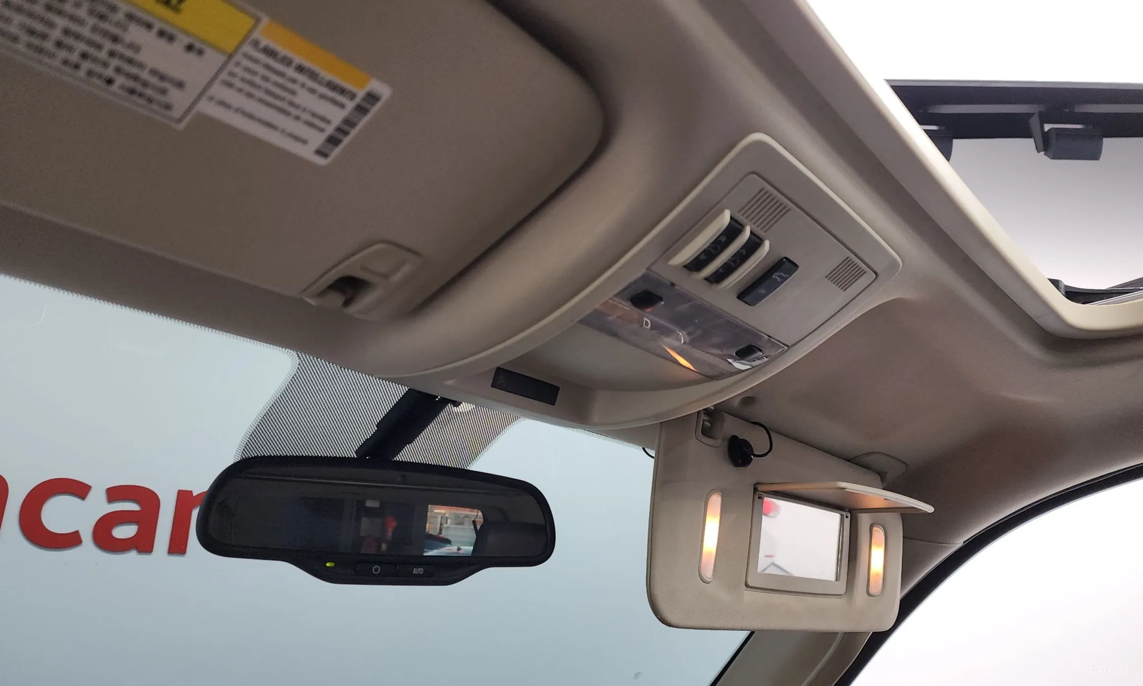Cadillac Escalade превью 17