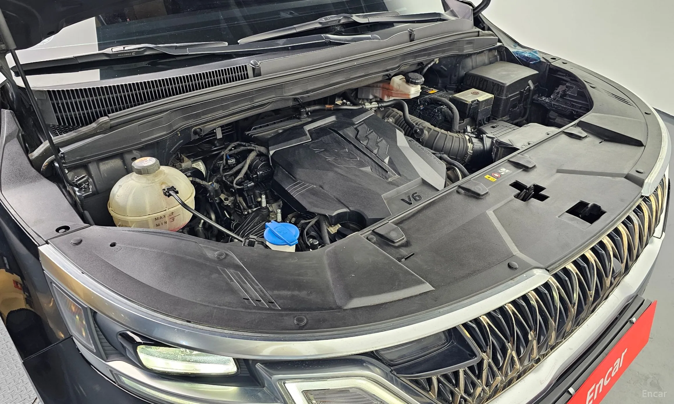 Kia Carnival Gen 4 превью 6