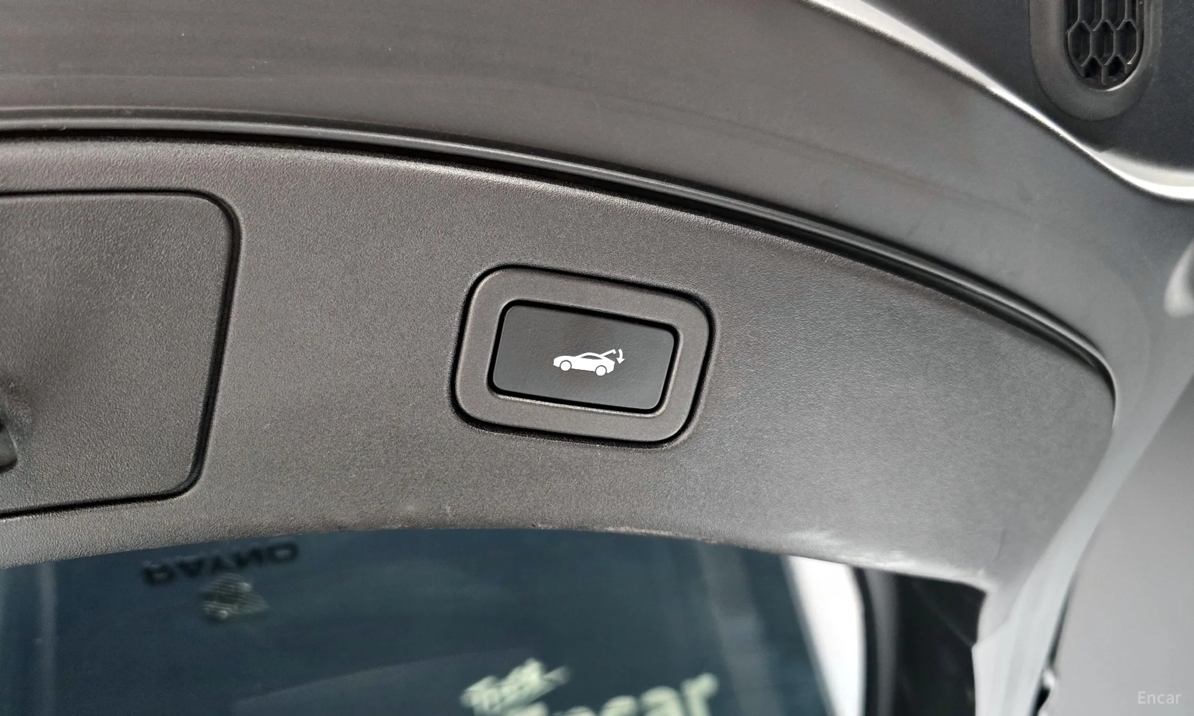 Jaguar F-TYPE превью 20