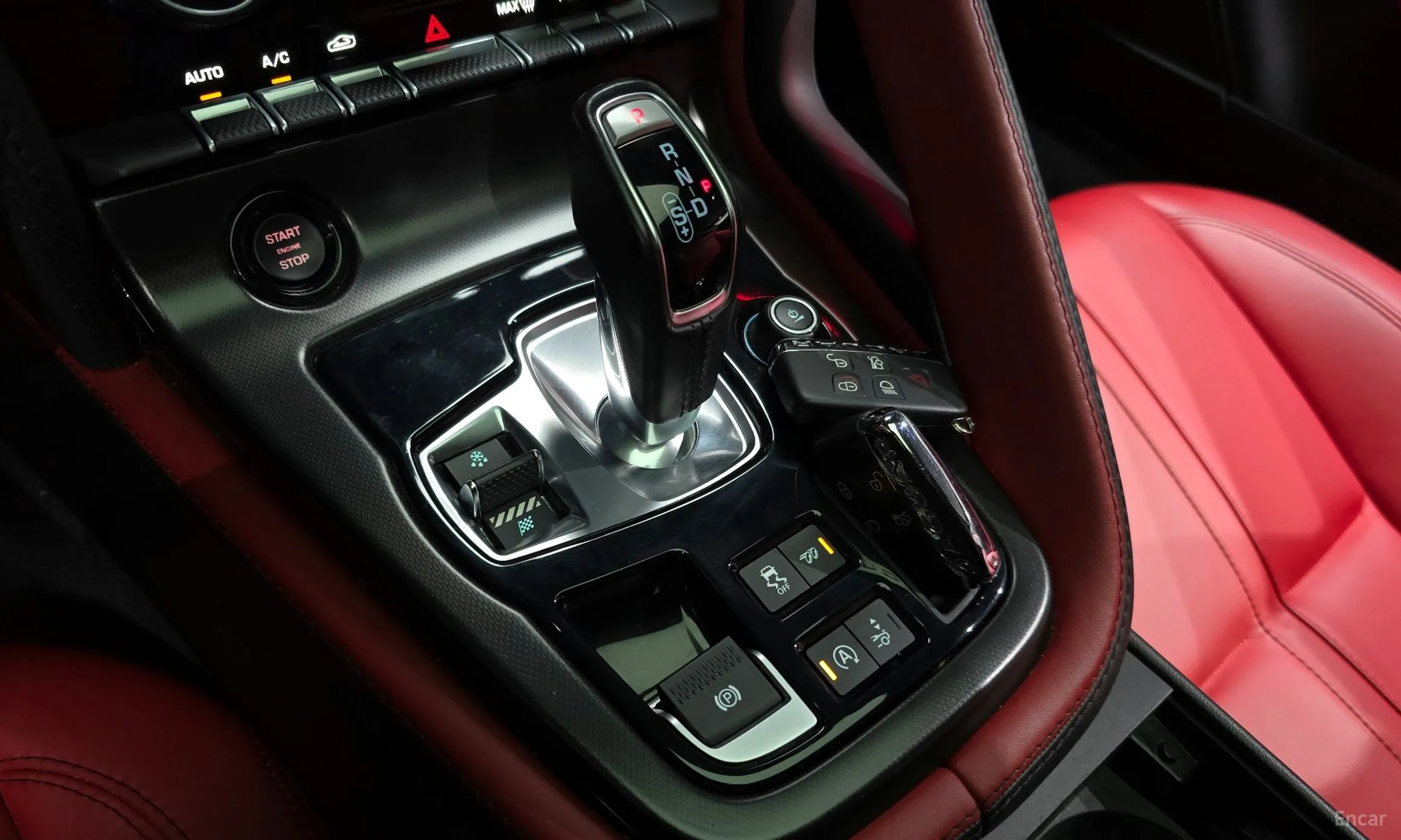 Jaguar F-TYPE превью 9