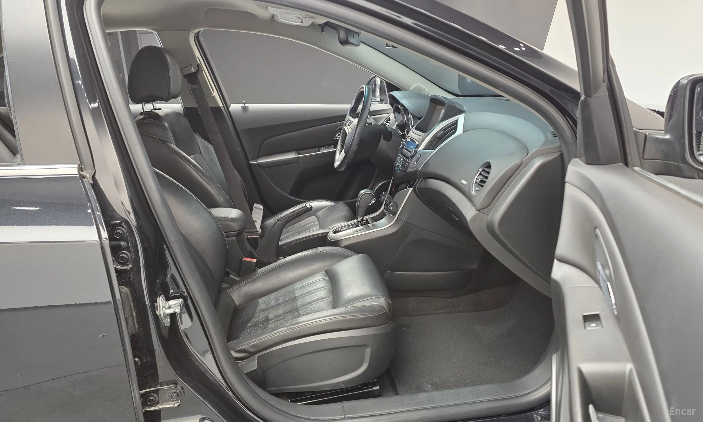 Chevrolet (GM Daewoo) Cruze превью 10