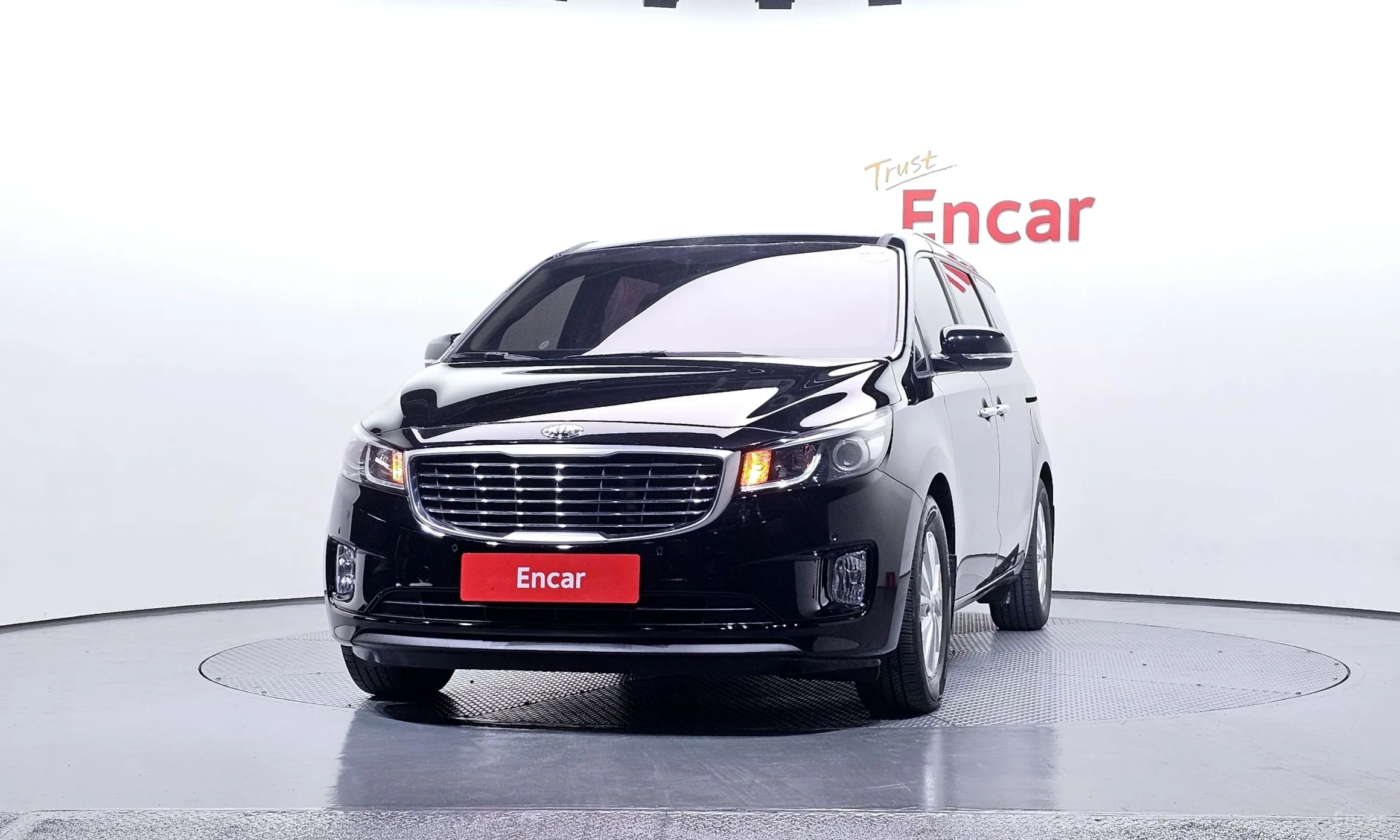 Kia Carnival превью 3