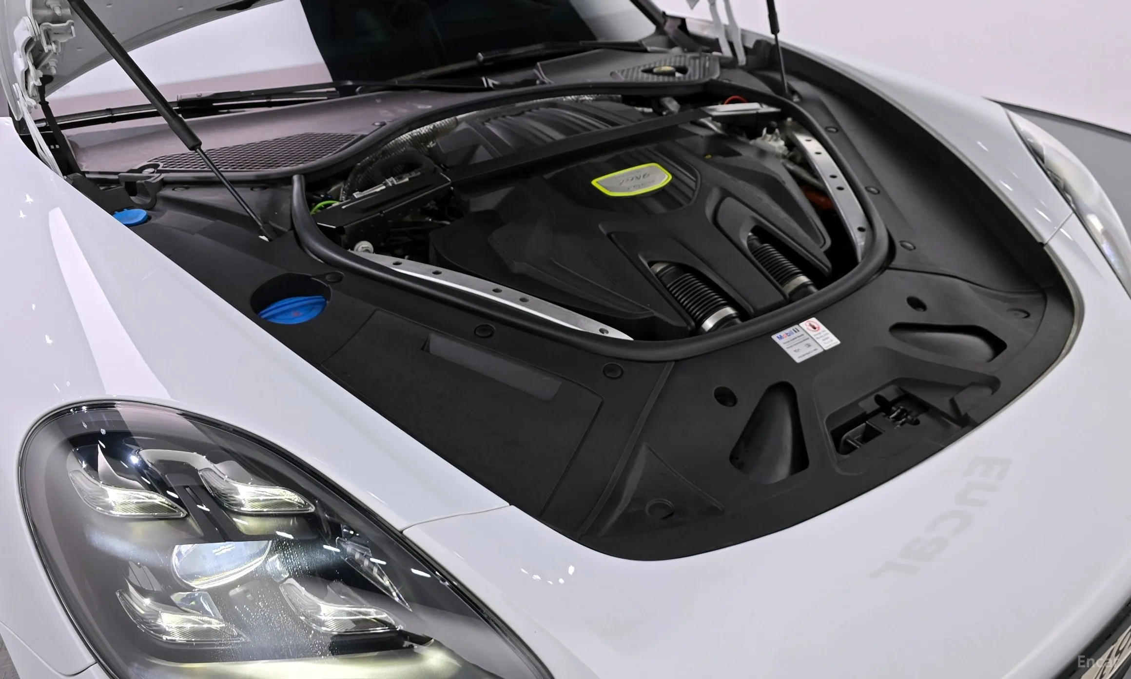 Porsche Panamera (971) превью 6
