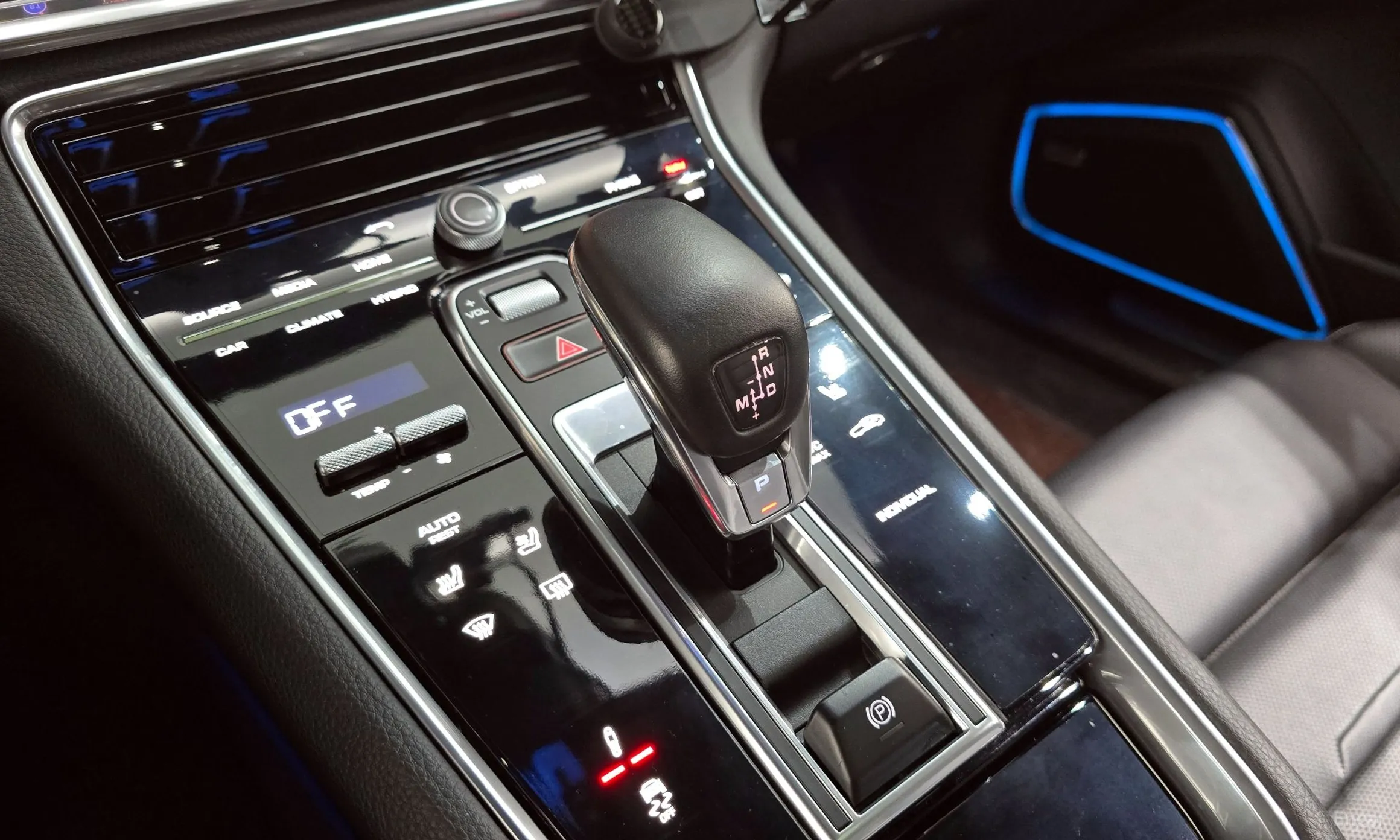 Porsche Panamera (971) превью 9