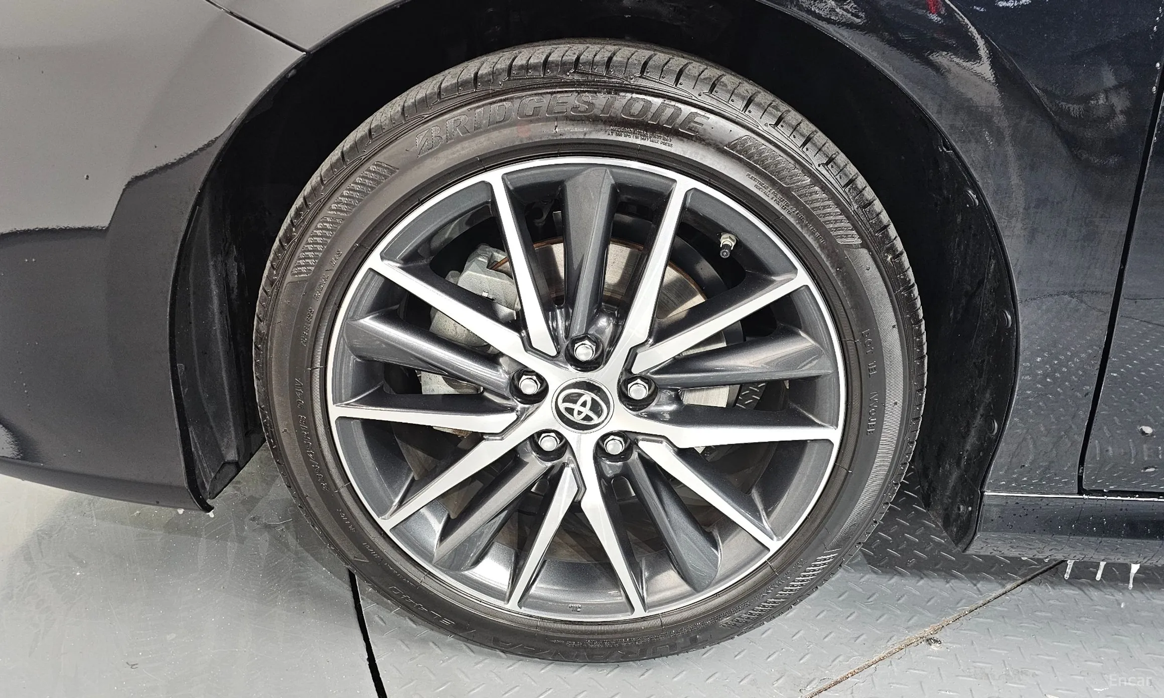 Toyota Camry (XV70) превью 5