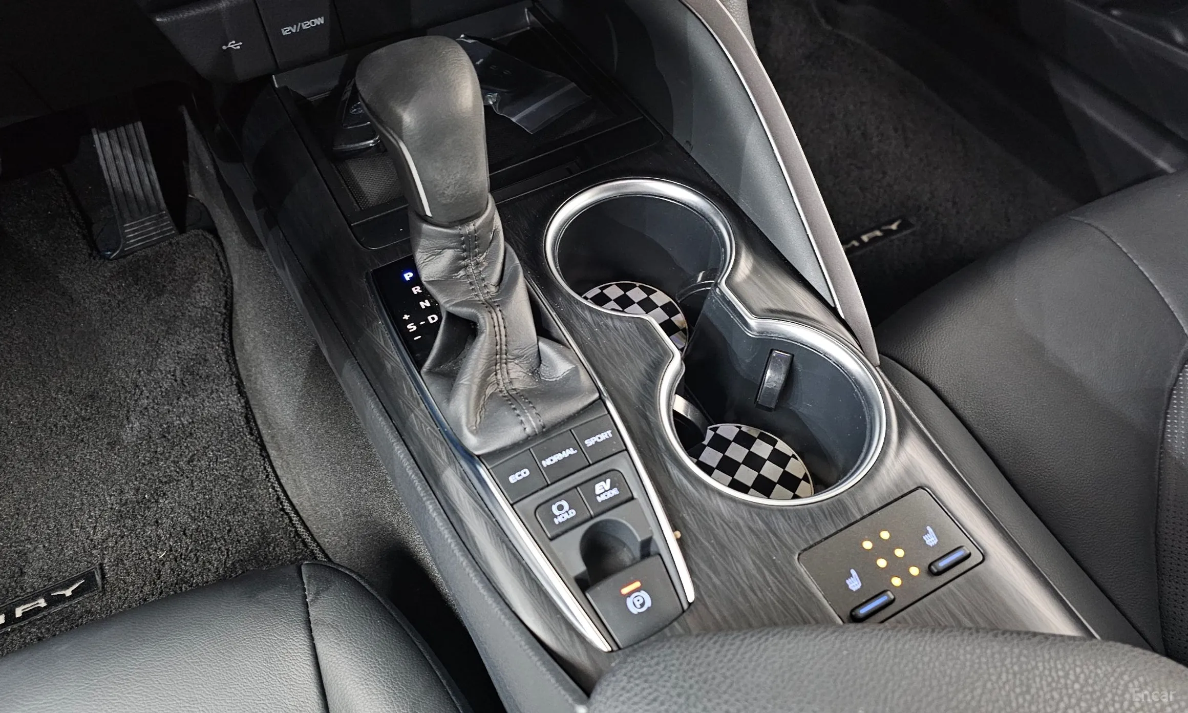 Toyota Camry (XV70) превью 9