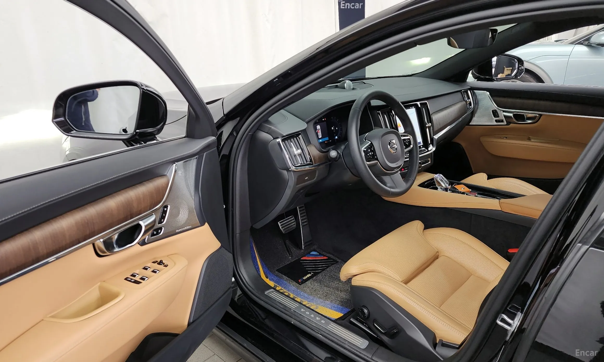 Volvo S90 превью 10