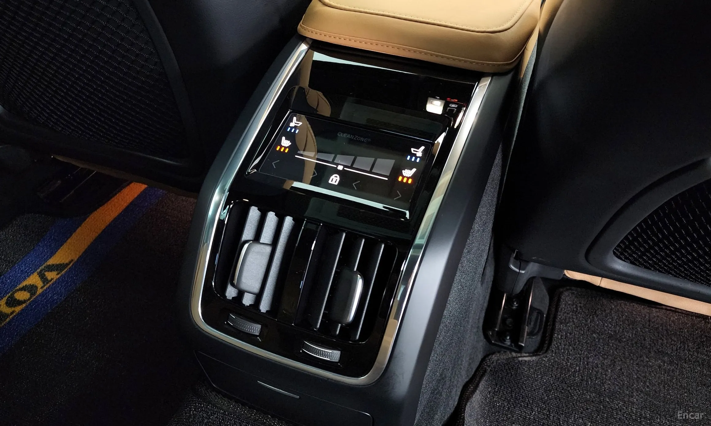 Volvo S90 превью 19