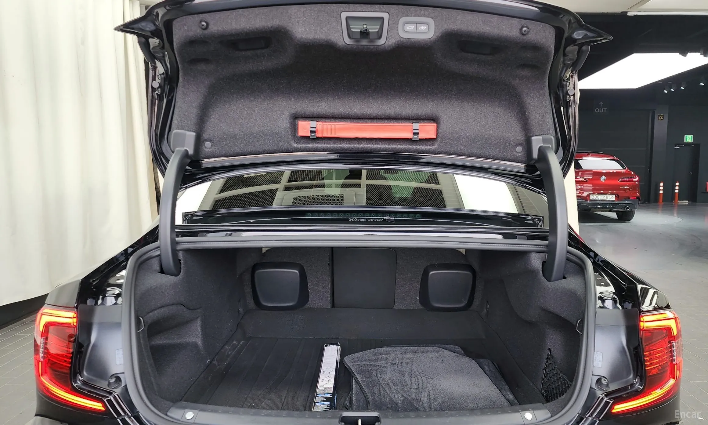 Volvo S90 превью 20