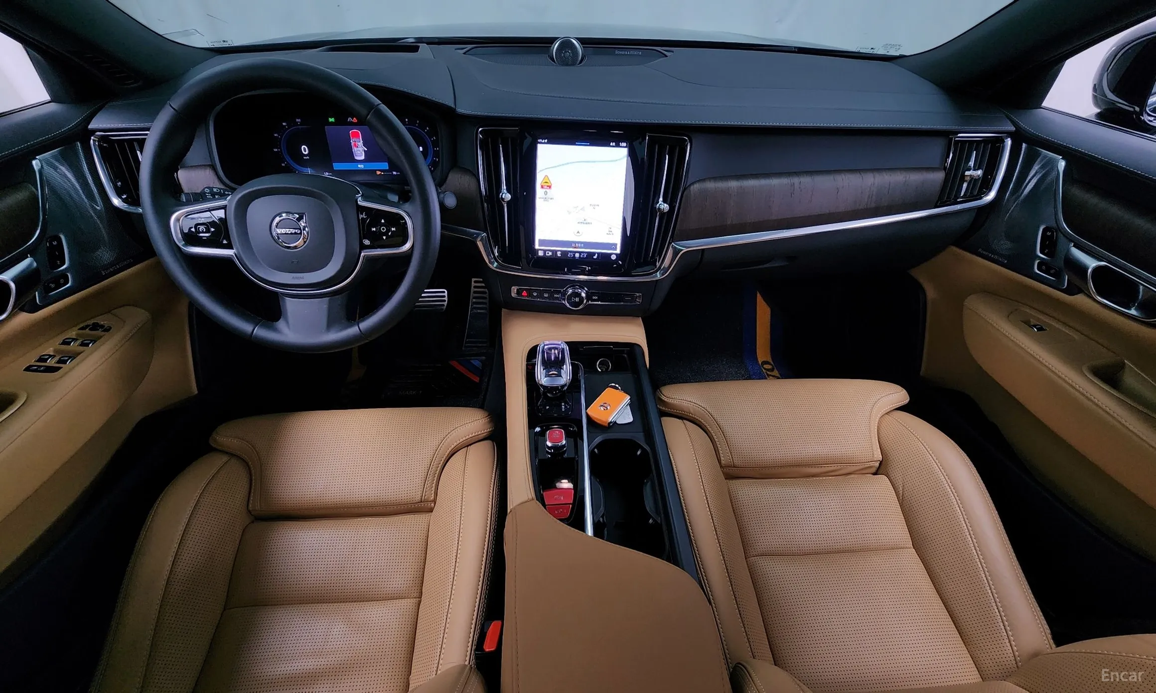 Volvo S90 превью 7