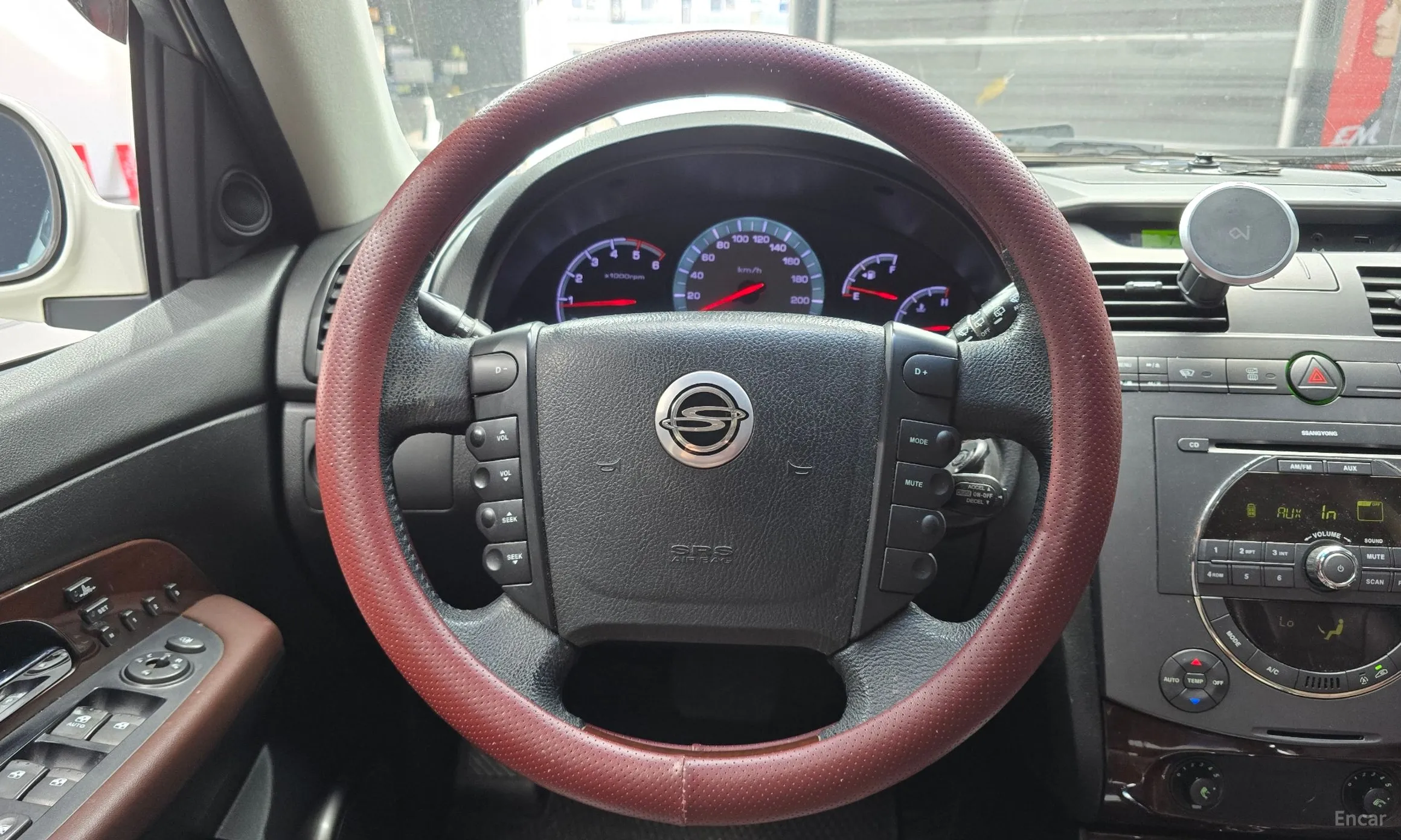KG Mobility (SsangYong) Super Rexton превью 14