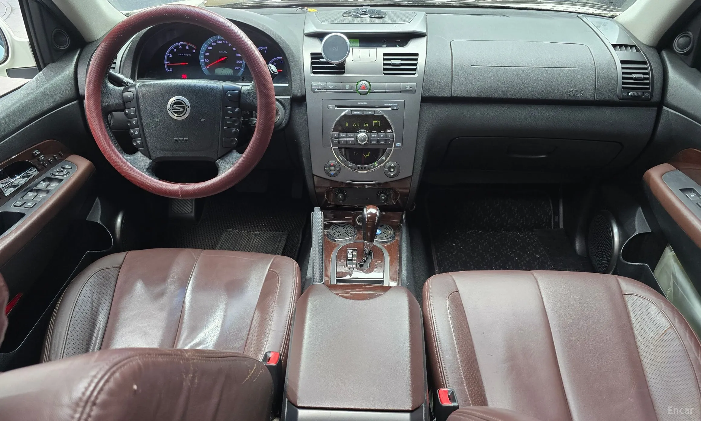 KG Mobility (SsangYong) Super Rexton превью 7