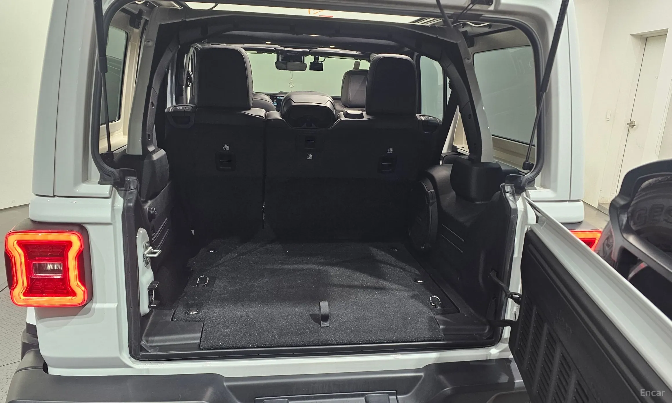 Jeep Wrangler (JL) превью 20