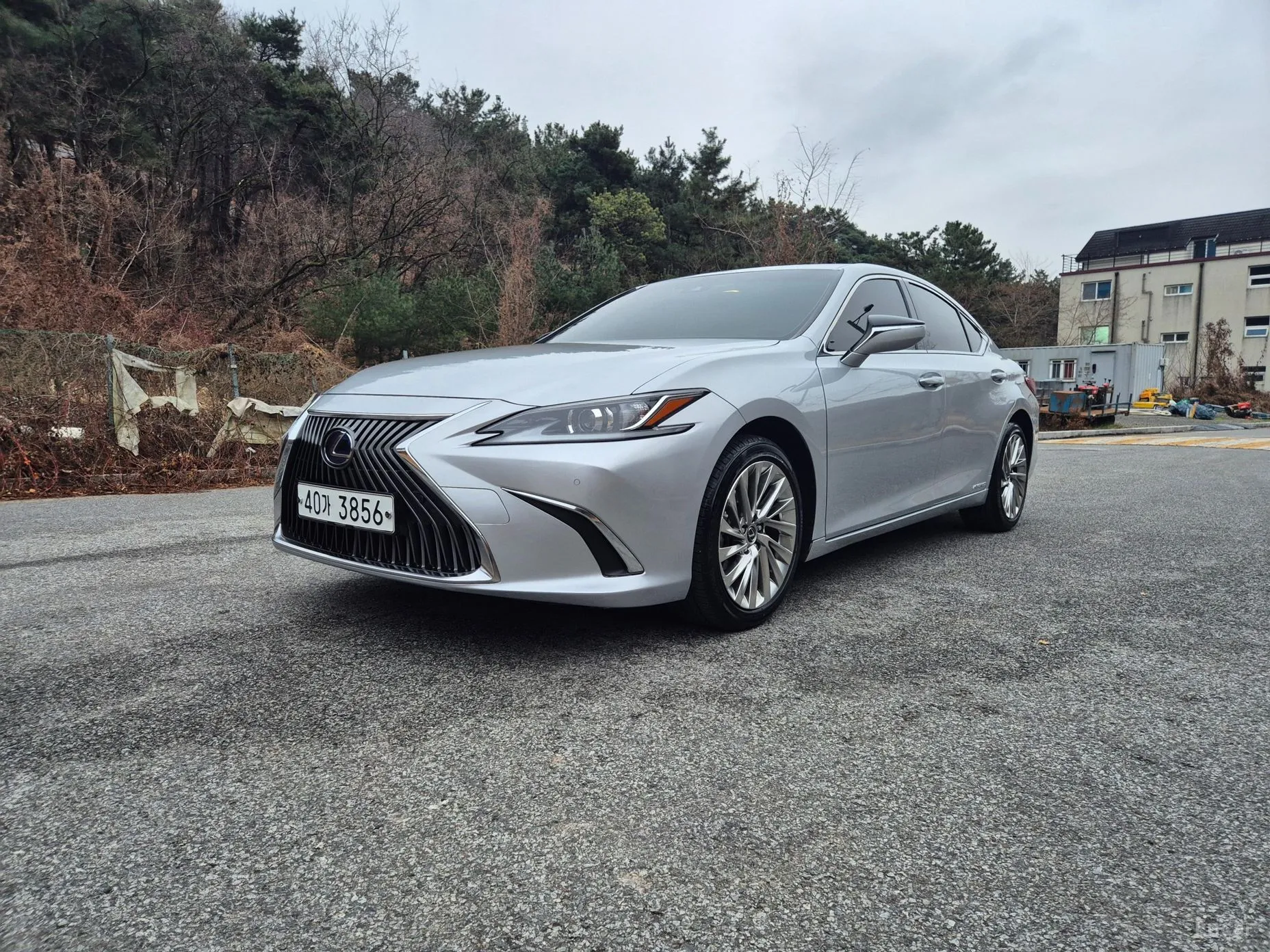 Lexus ES300h 7th Generation