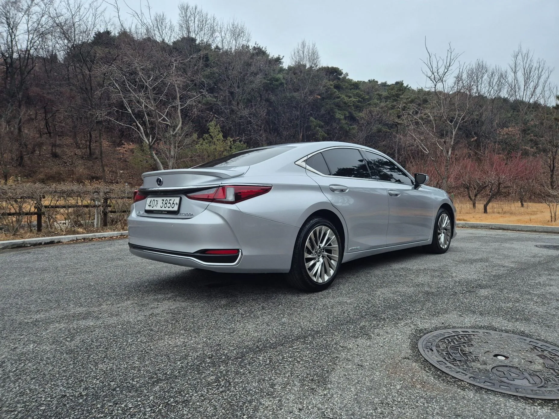 Lexus ES300h 7th Generation превью 6