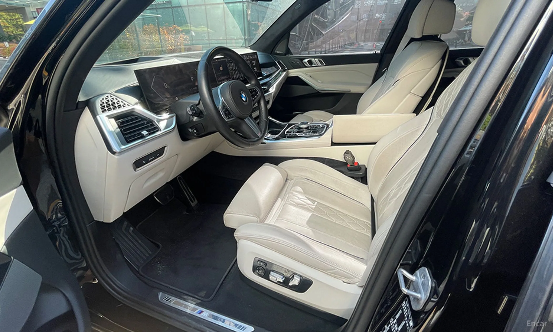 BMW X7 (G07) превью 11