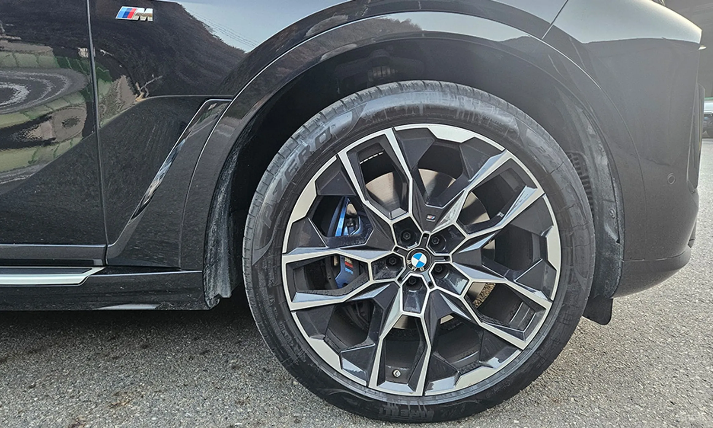 BMW X7 (G07) превью 19