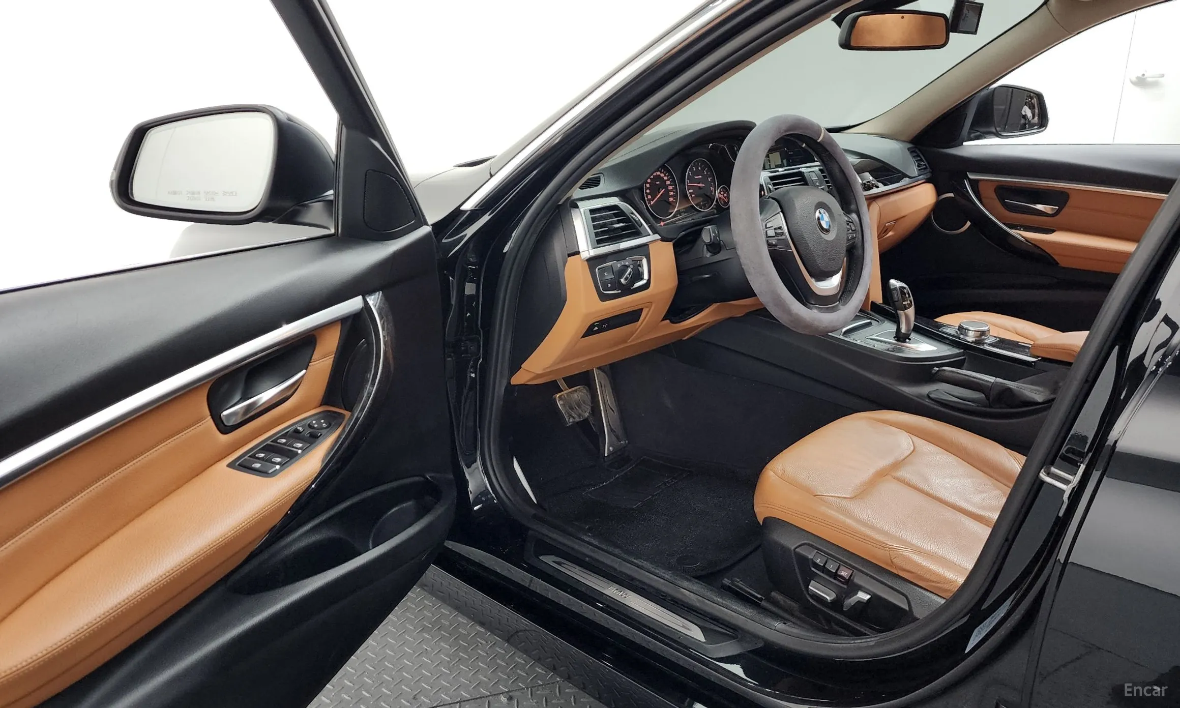 BMW 3 Series (F30) превью 10