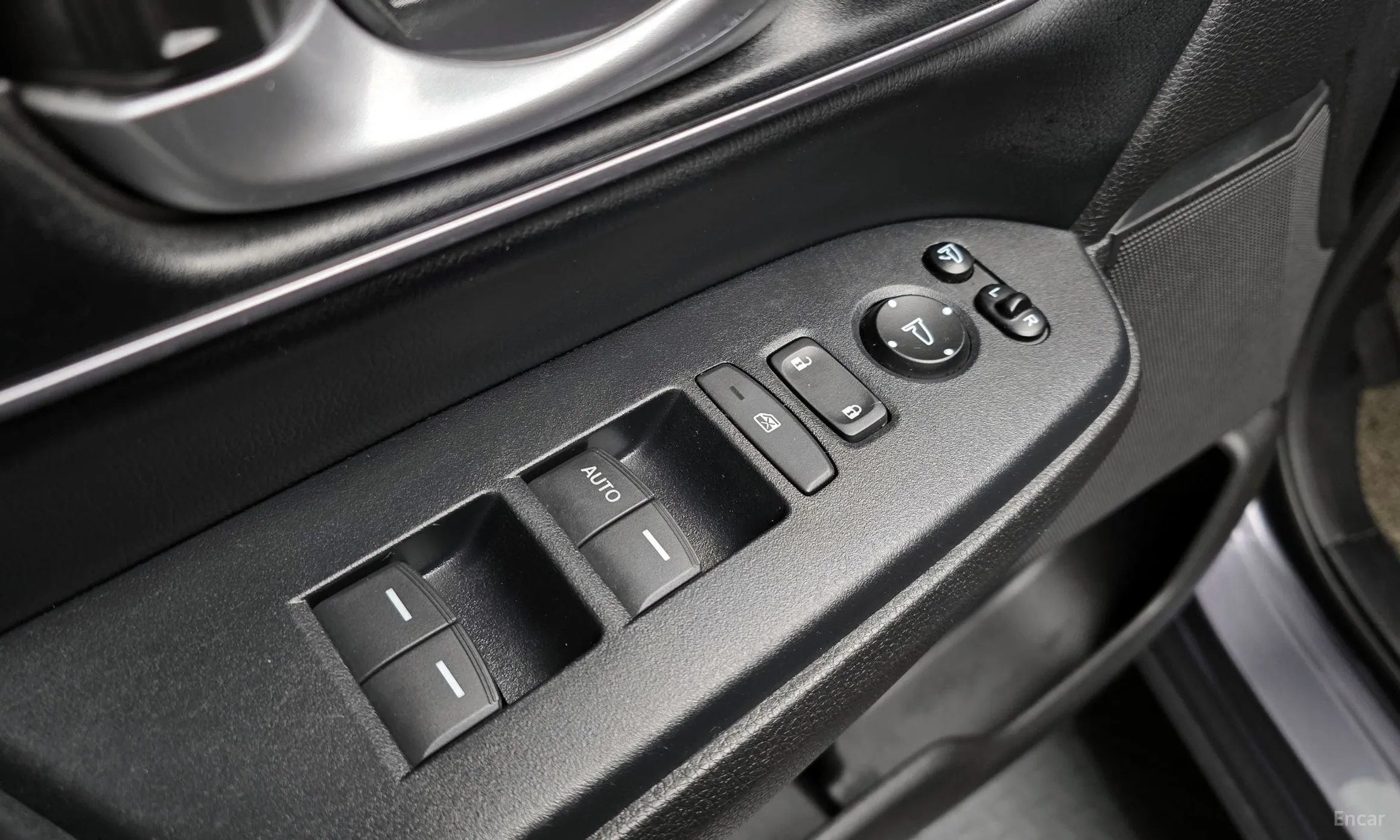 Honda CR-V 5th generation превью 14