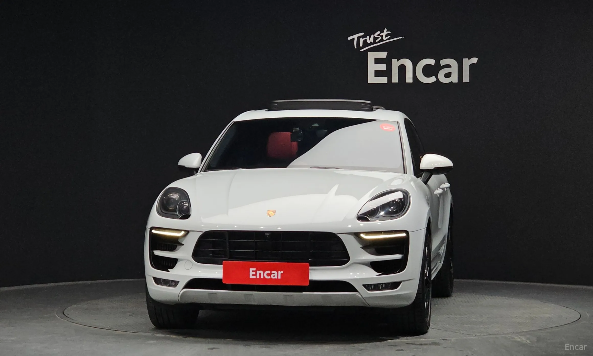 Porsche Macan превью 3