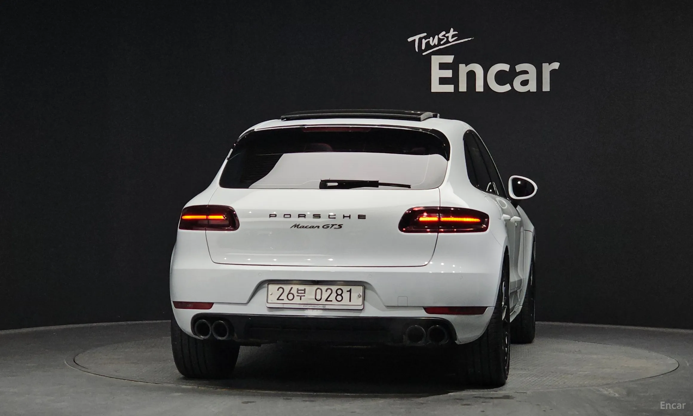 Porsche Macan превью 4