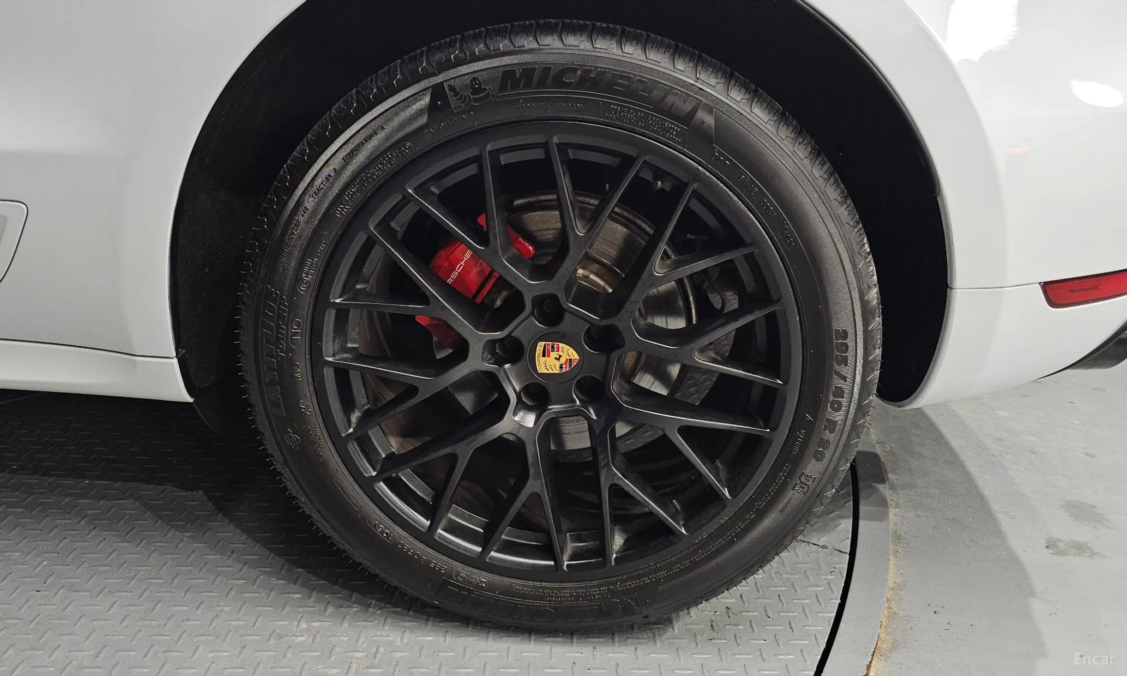 Porsche Macan превью 5