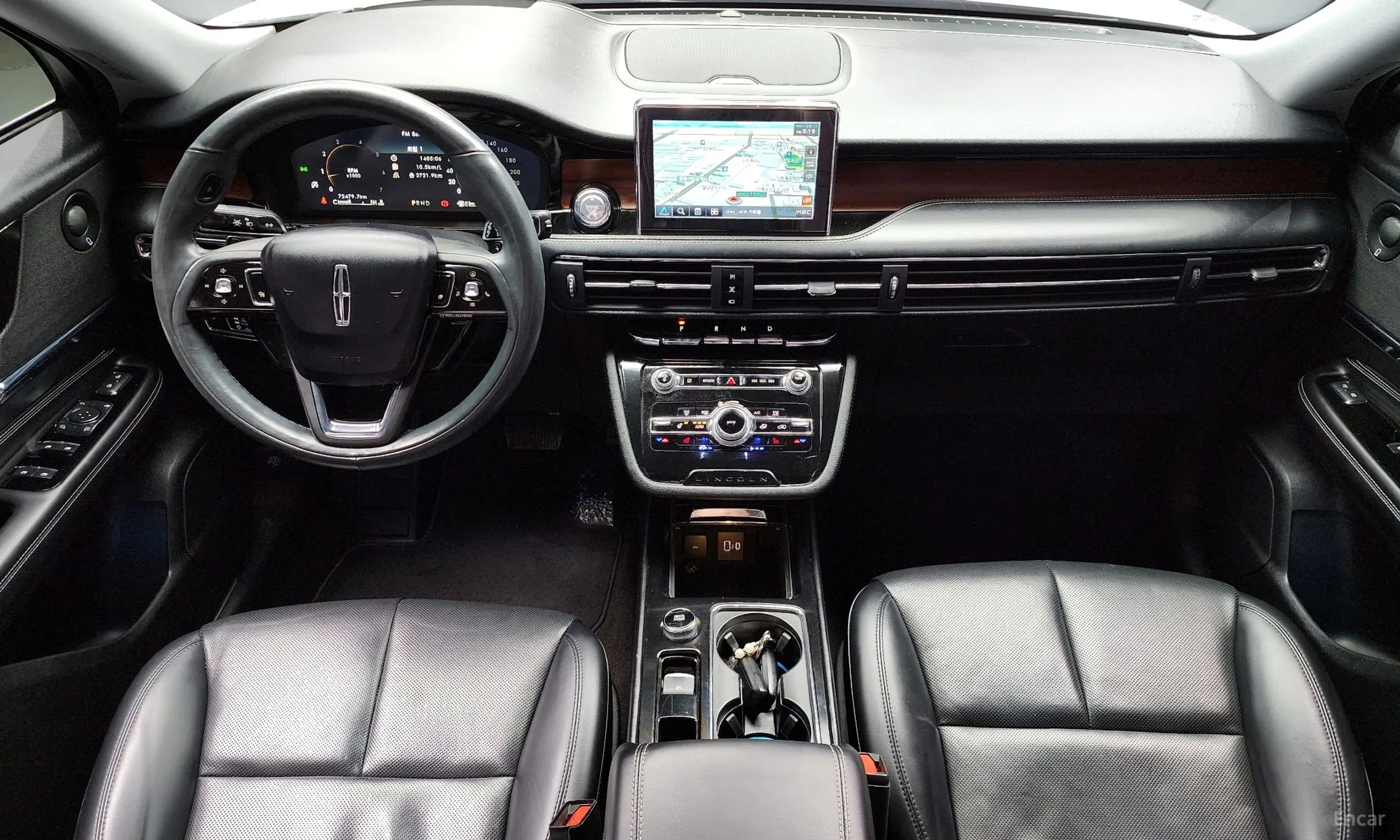 Lincoln Corsair превью 7