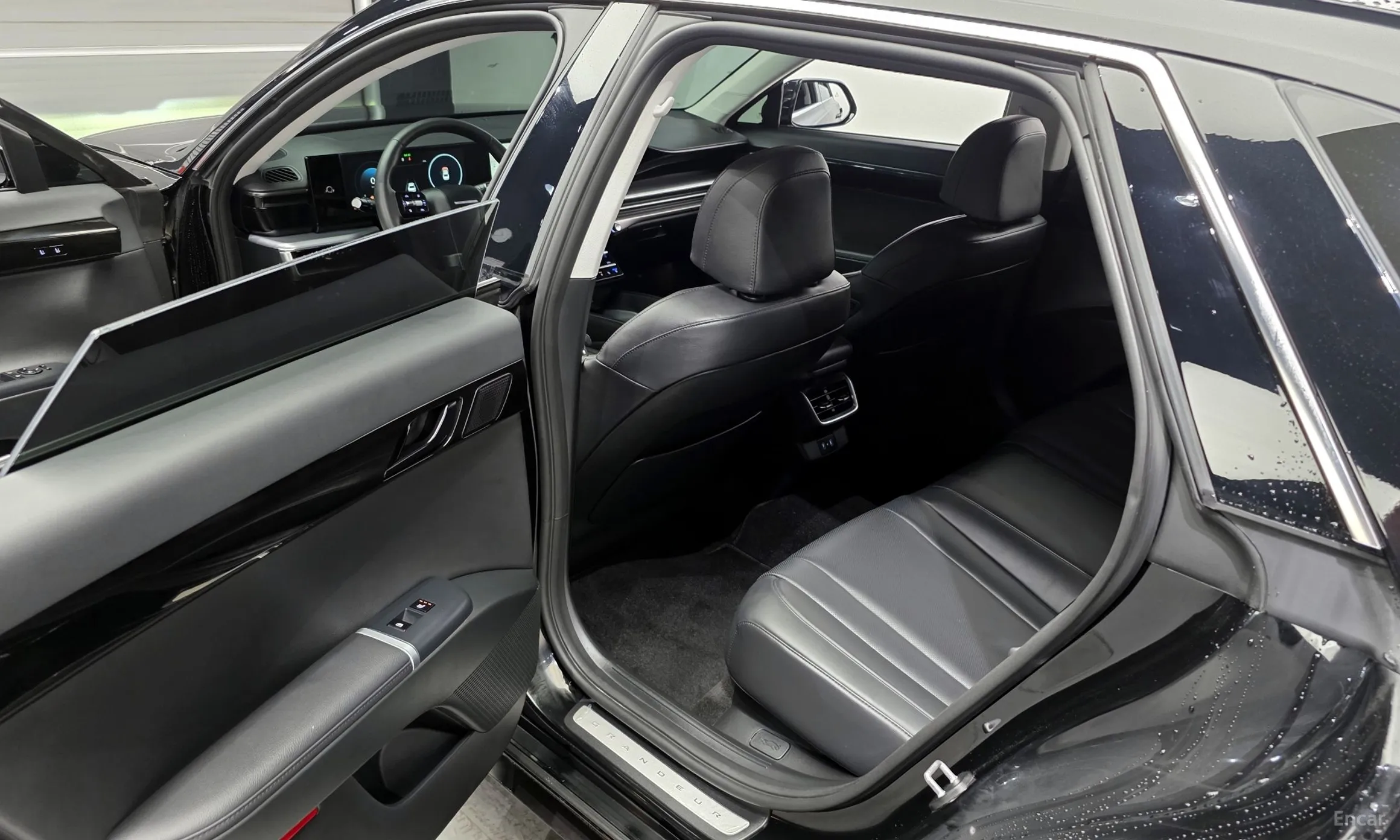 Hyundai Grandeur (GN7) превью 11