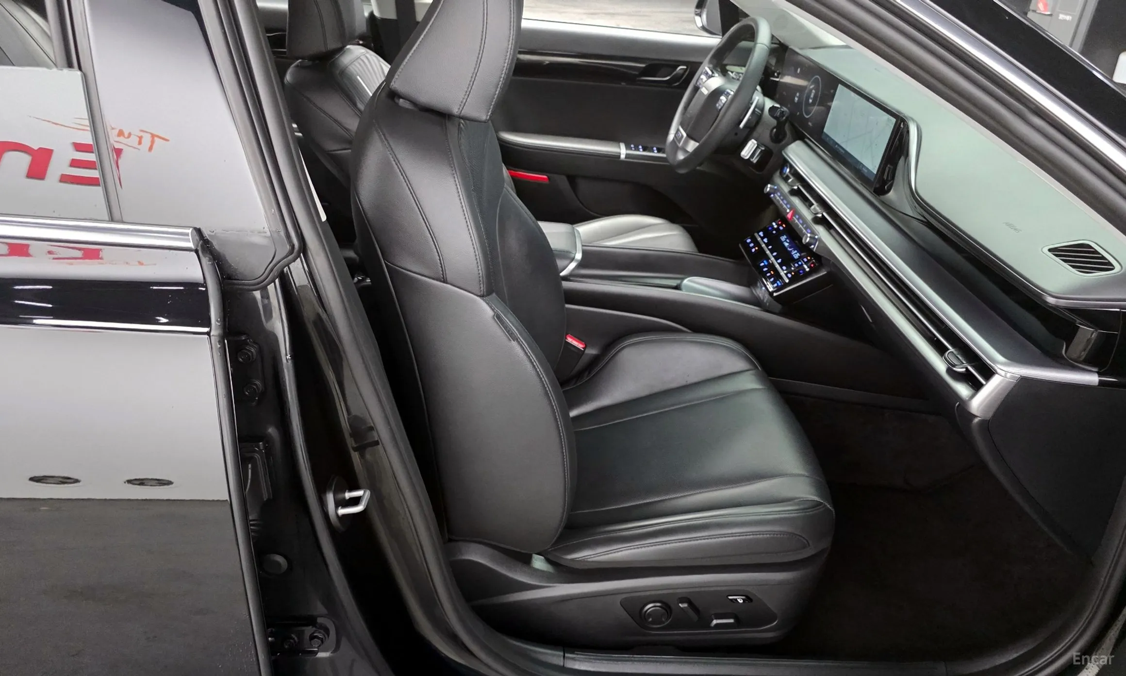 Hyundai Grandeur (GN7) превью 12