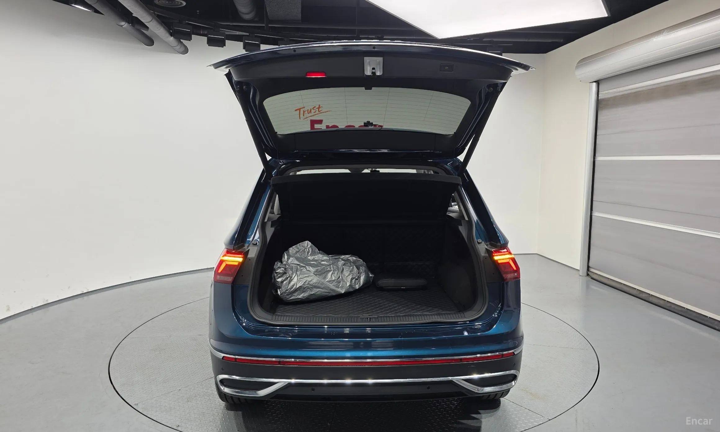 Volkswagen Tiguan 2nd Generation превью 20