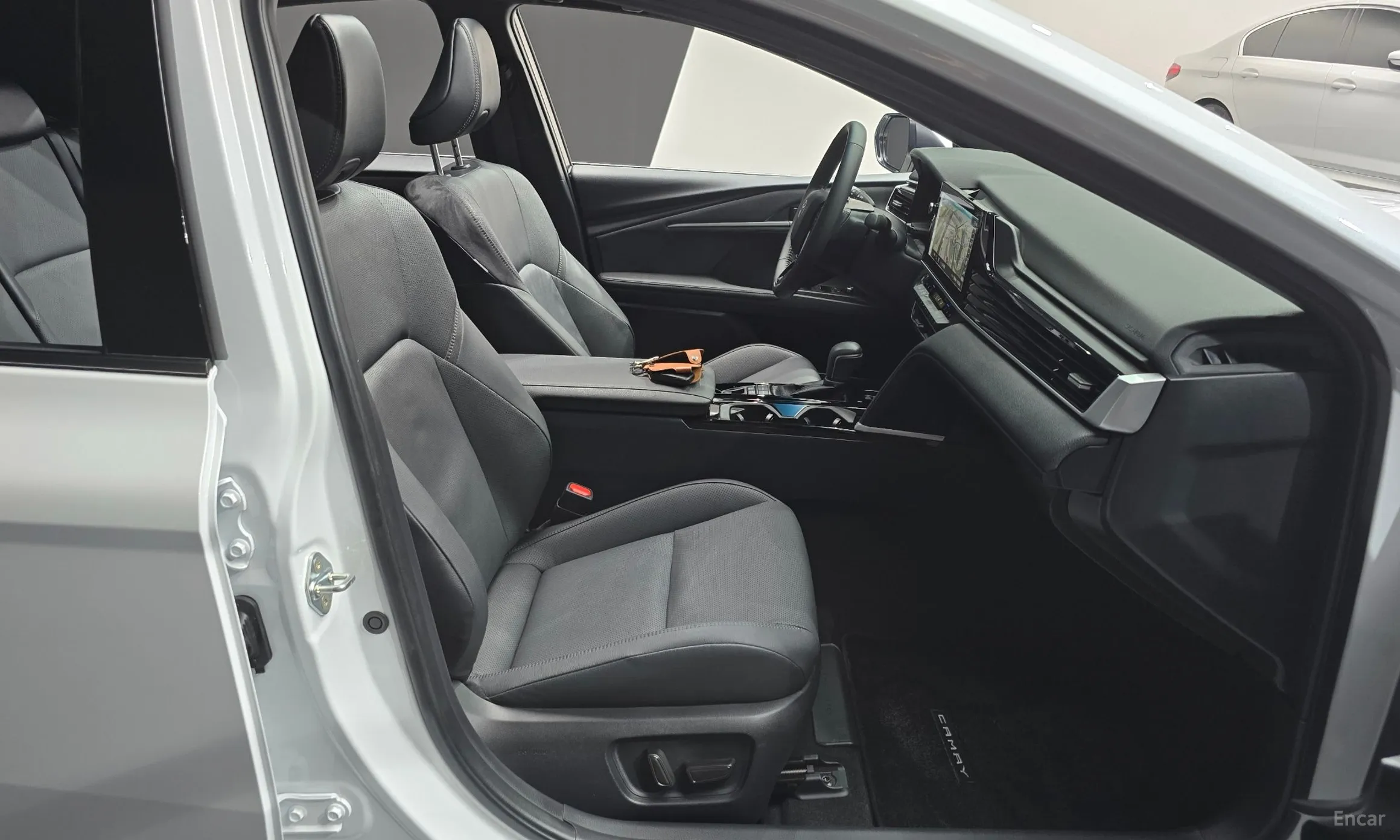 Toyota Camry (XV80) превью 10
