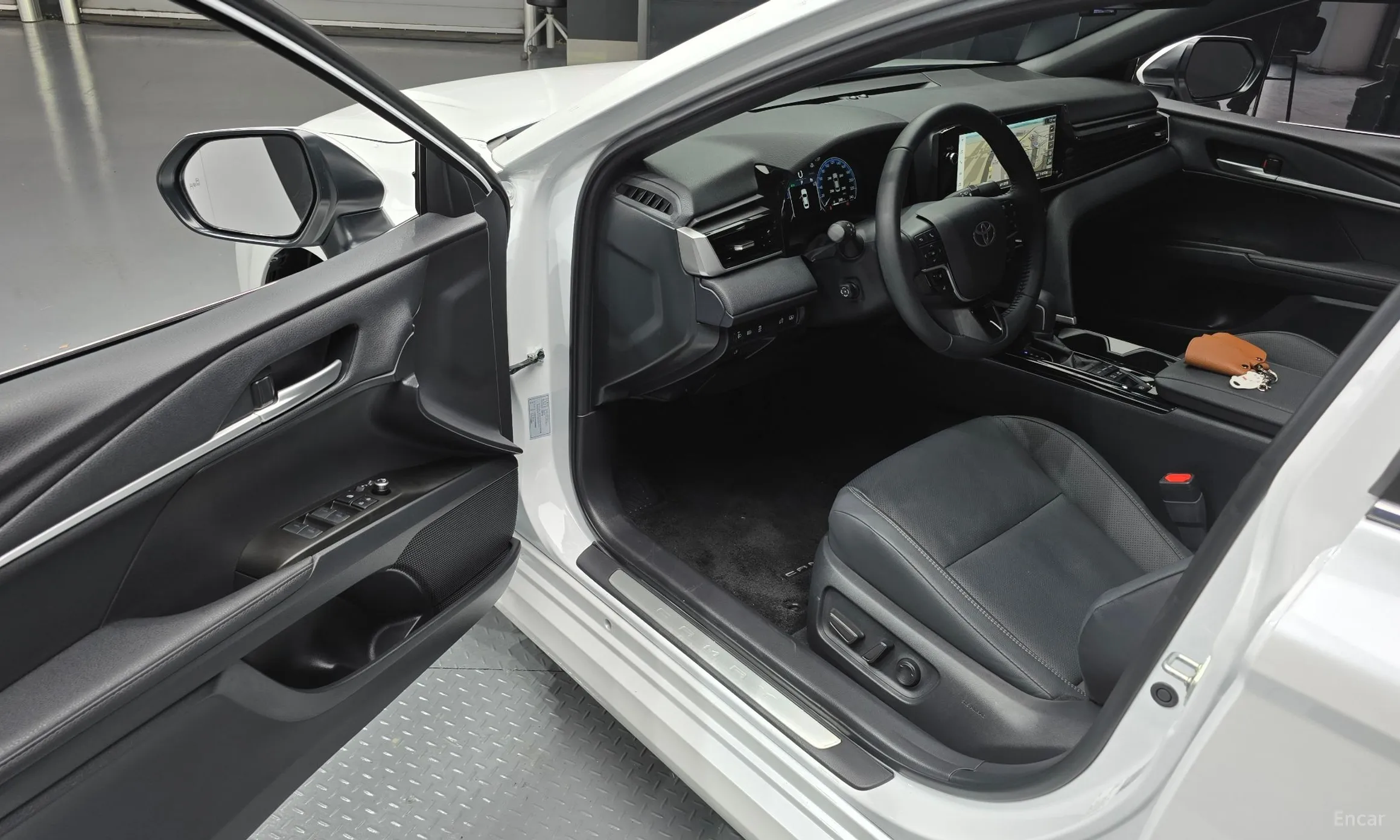 Toyota Camry (XV80) превью 11