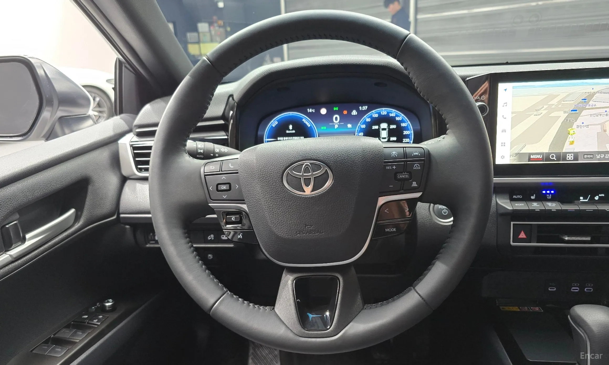 Toyota Camry (XV80) превью 14