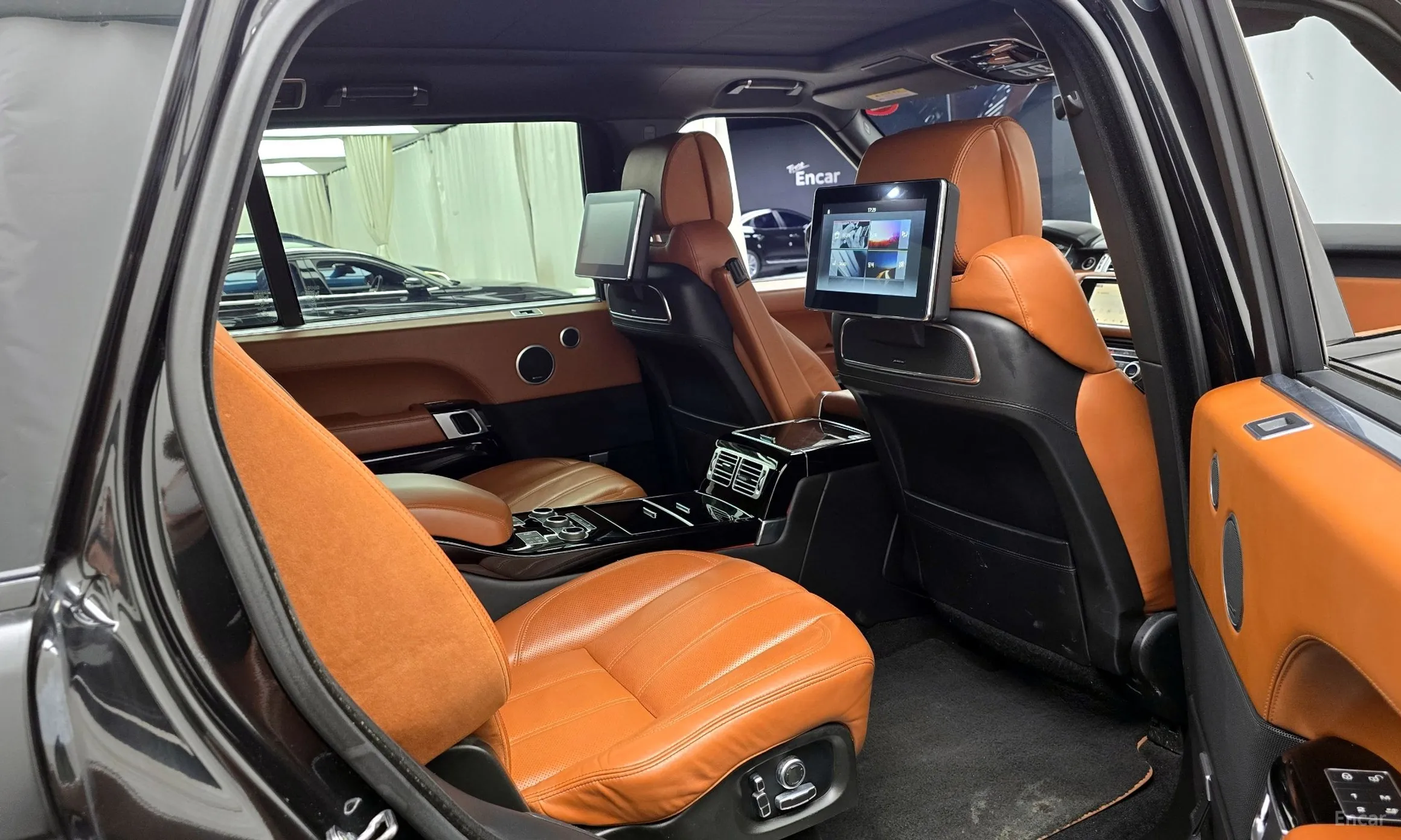 Land Rover Range Rover 4th Generation превью 12