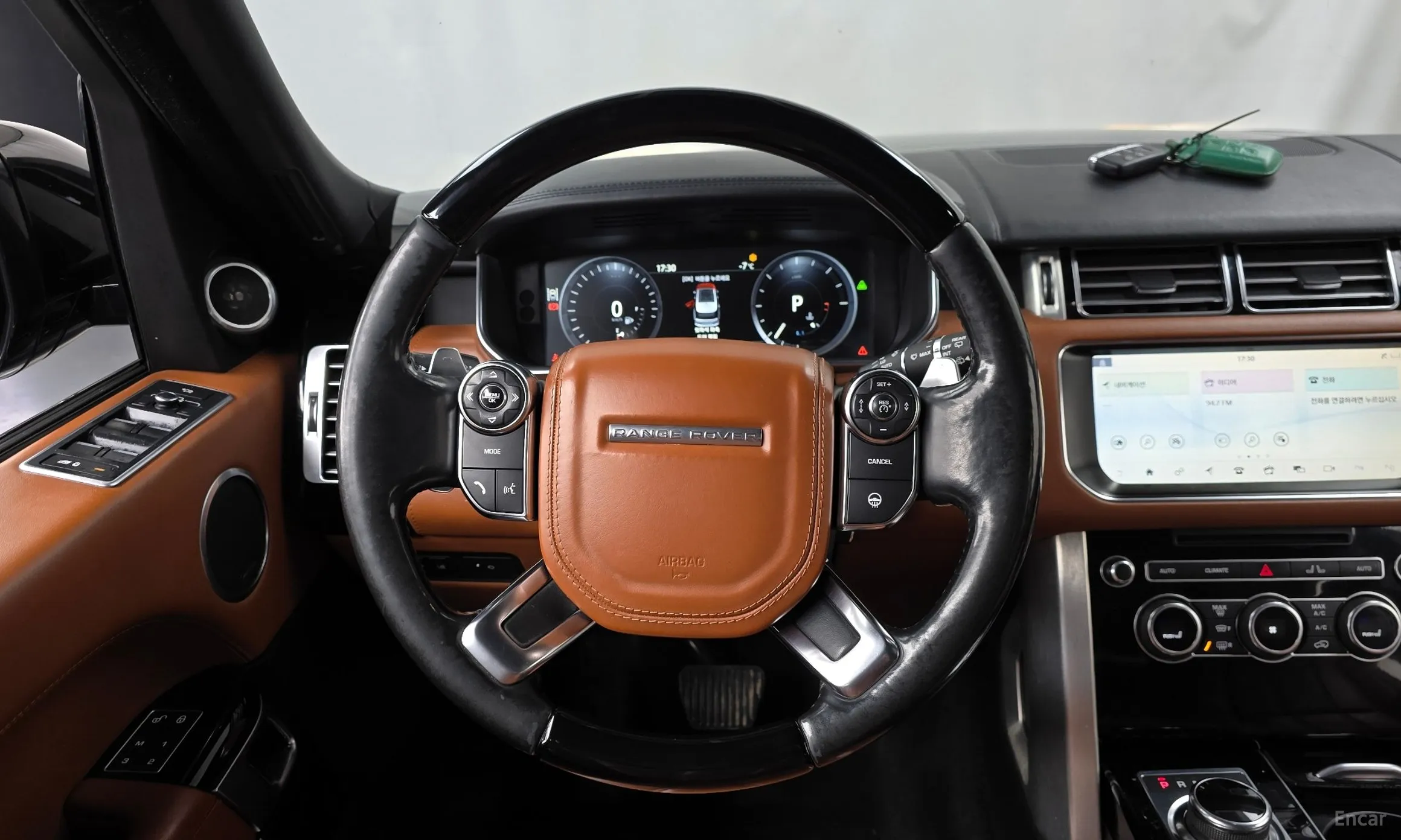 Land Rover Range Rover 4th Generation превью 13