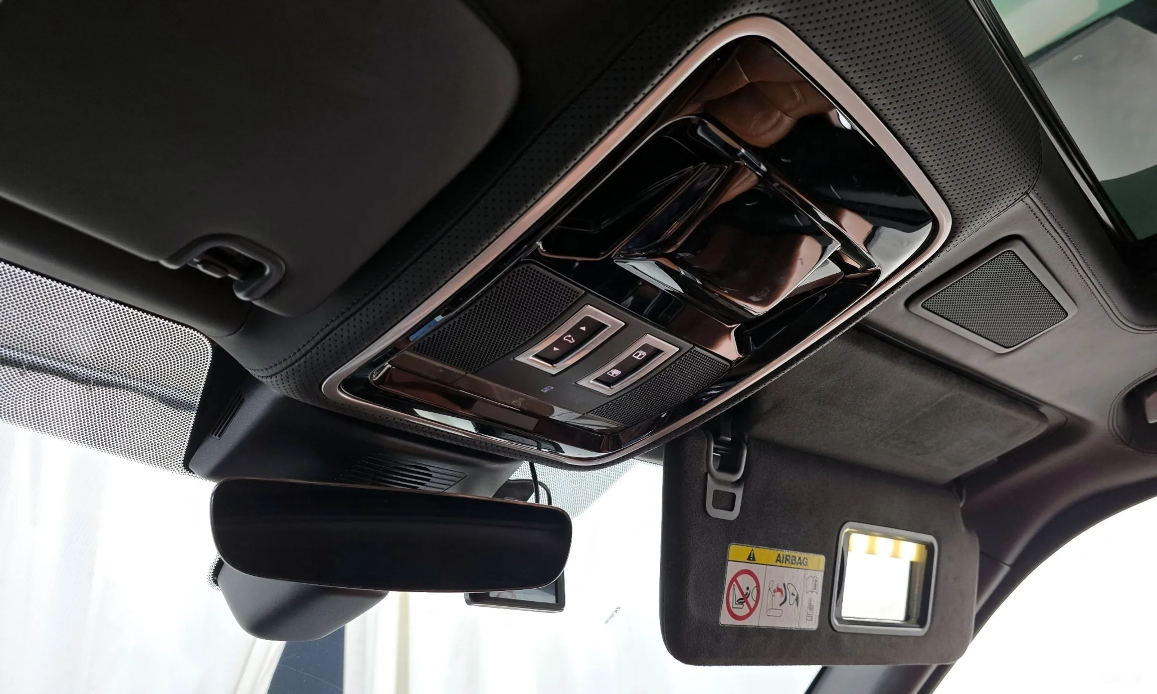 Land Rover Range Rover 4th Generation превью 18