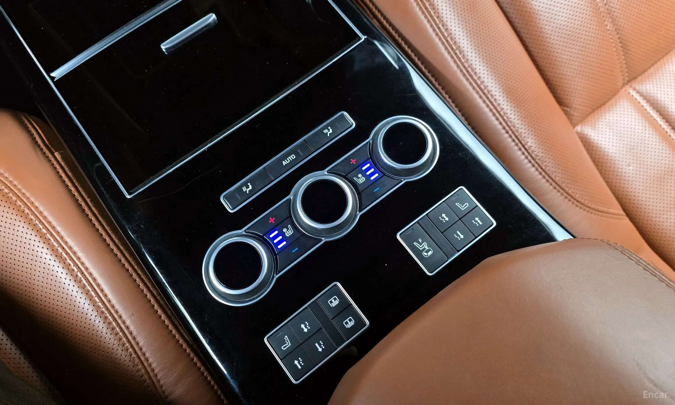 Land Rover Range Rover 4th Generation превью 19
