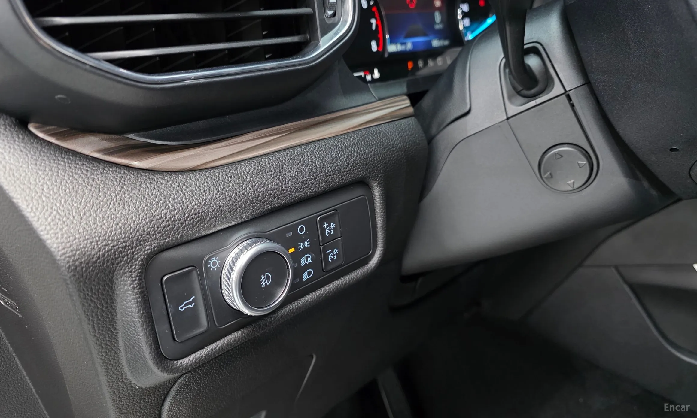 Ford Explorer 6th Generation превью 13
