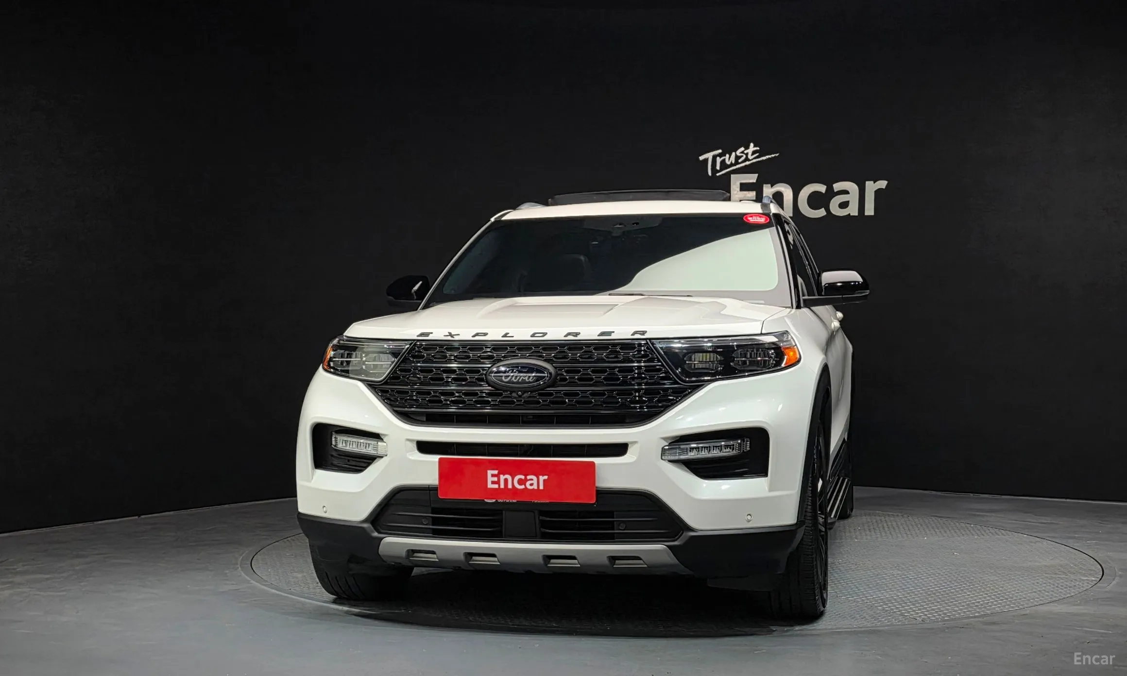 Ford Explorer 6th Generation превью 3