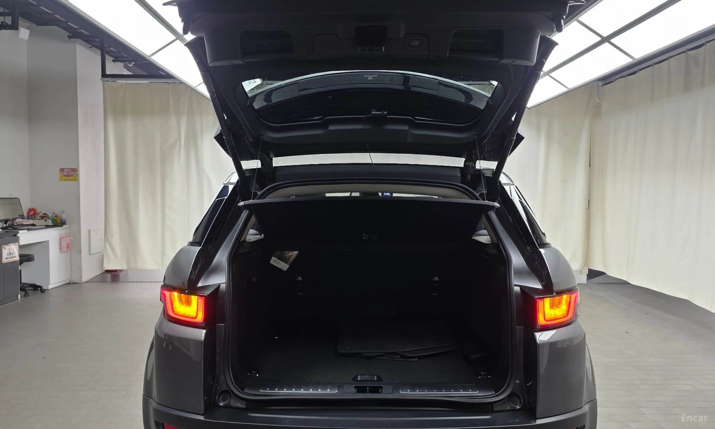 Land Rover Range Rover Evoque превью 20