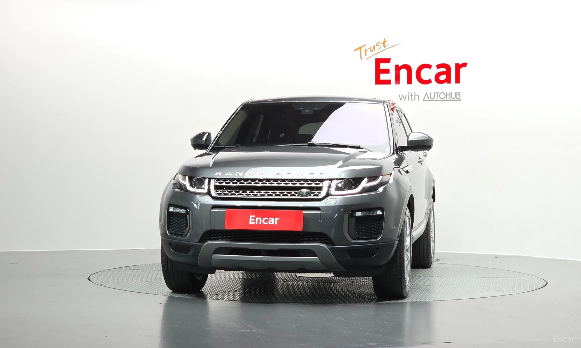 Land Rover Range Rover Evoque превью 3